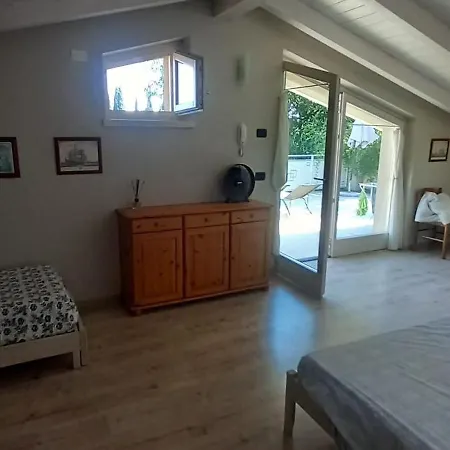 Casa 33 Gardone Riviera